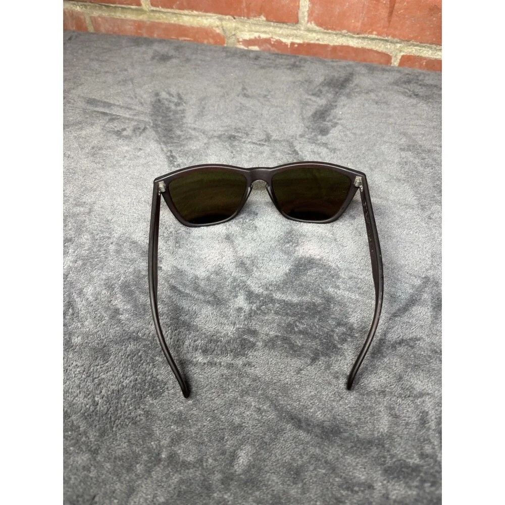Vintage Y2k Oakley Frogskins Sunglasses 1st Generation Outdoors Skater Used